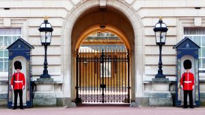 buckingham-palace-978830-1-300x169.jpg