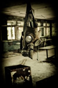 gas-mask-1366160_1920-199x300.jpg